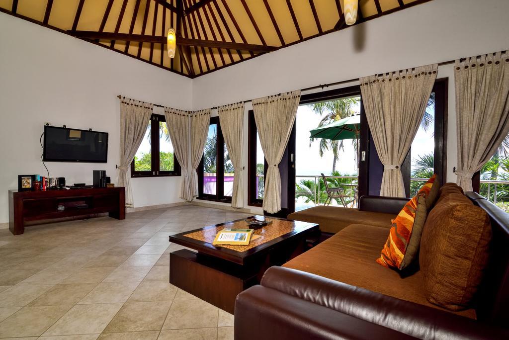 Dolphin Beach Bali Lovina Eksteriør billede
