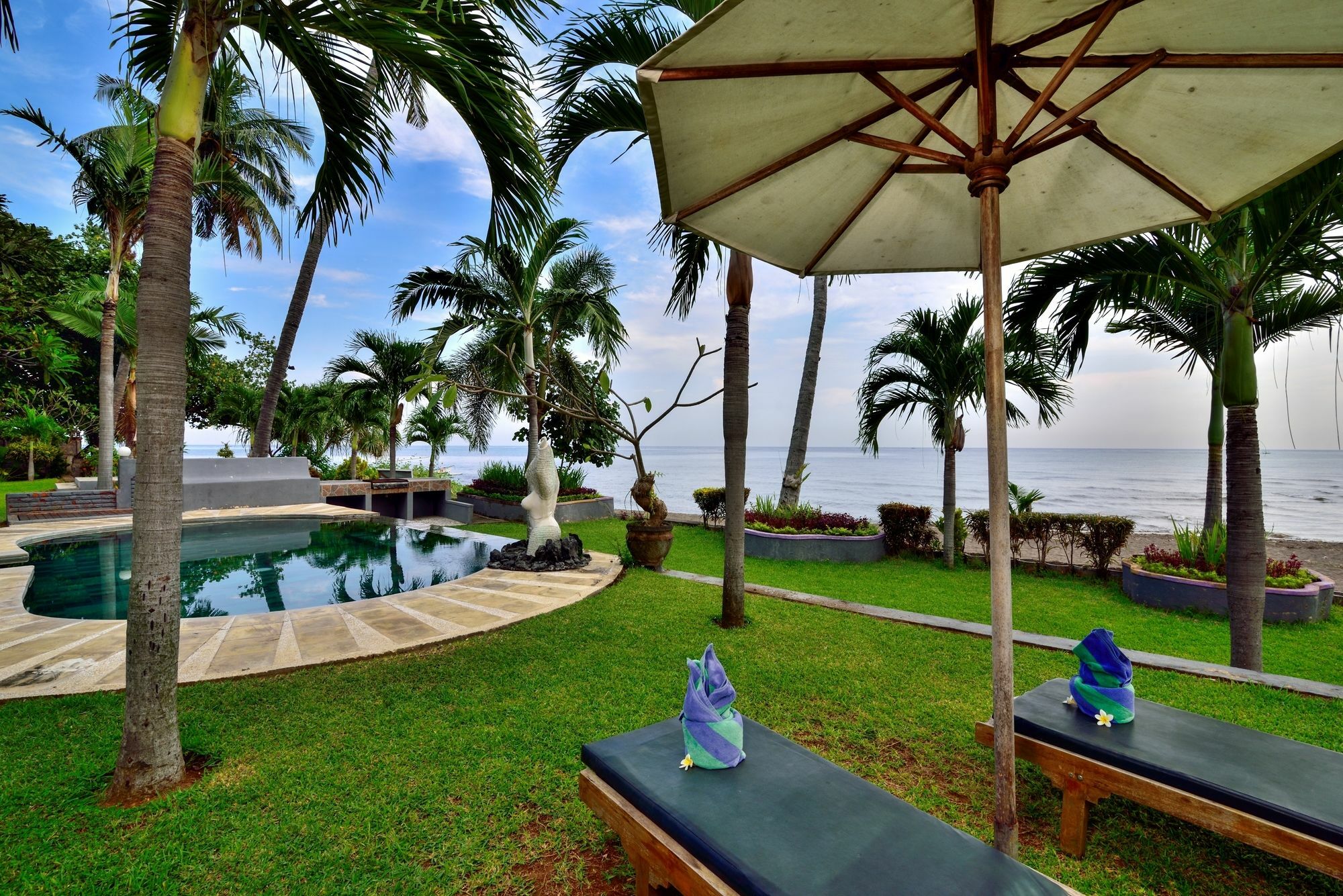 Dolphin Beach Bali Lovina Eksteriør billede