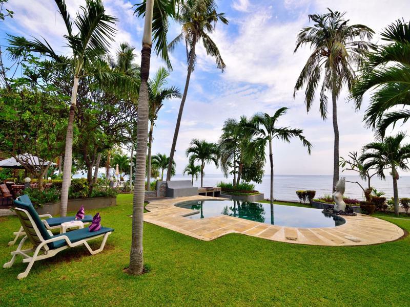 Dolphin Beach Bali Lovina Eksteriør billede